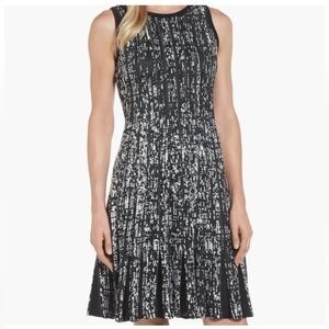 Nic & Zoe Black and White Sleeveless Dress